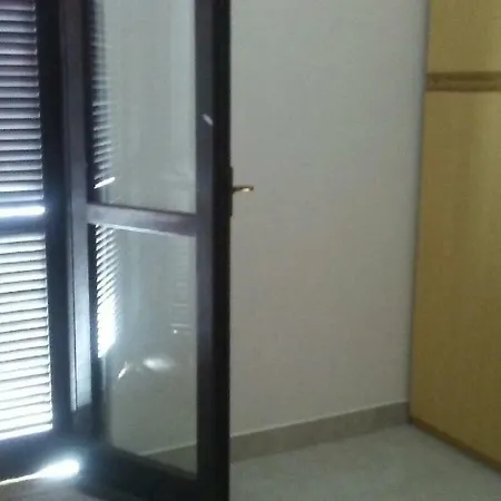 Velaggio Di Delfini Apartman *
